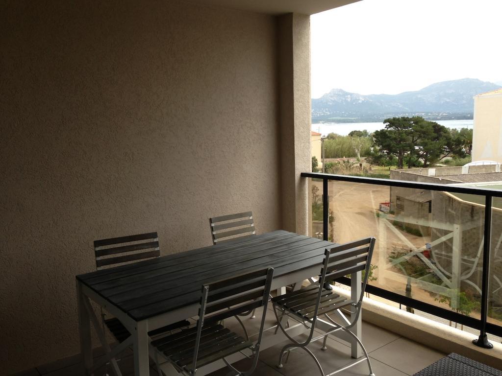 Residence Nayah-Maria Calvi  Room photo